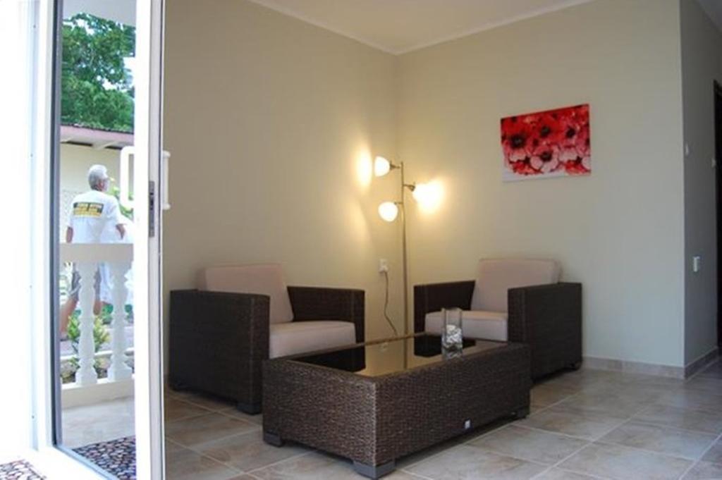 וילמסטאד Wayaca Mini Resort חדר תמונה